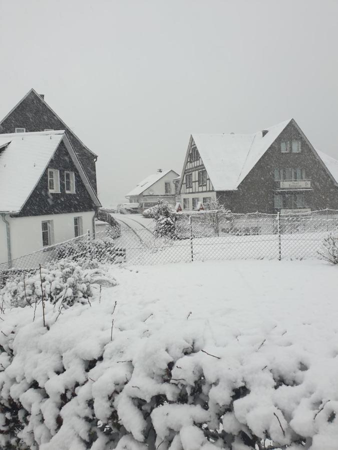 Hotel Zur Fredeburg Schmallenberg Esterno foto